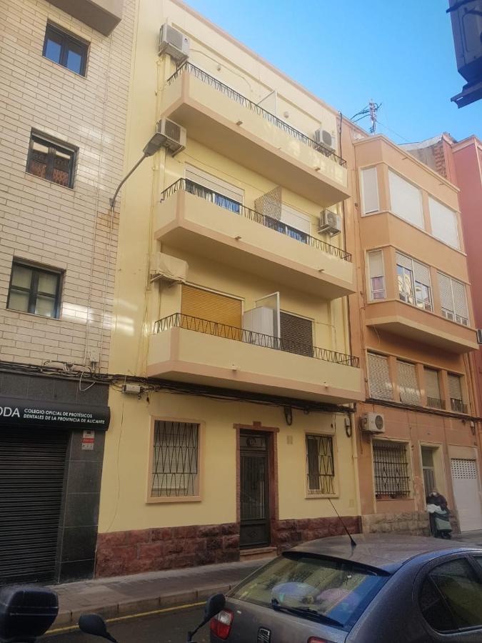 Calle San Carlos 132 Alicante Esterno foto